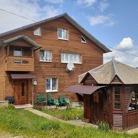 Kатруся Hotel Yaremche Exterior photo
